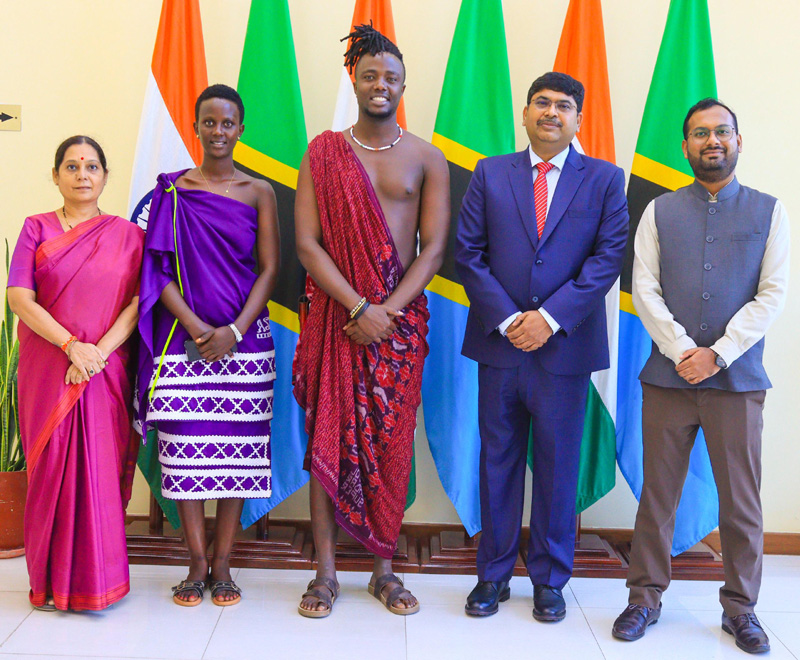 High Commissioner of India H.E. Bishwadip Dey interacted with Mr. Kili Paul, famous Tanzanian social media influencer an – photo 3