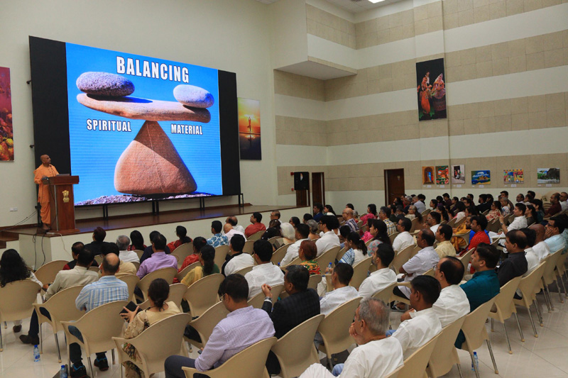 High Commission of India, in collaboration with International Society for Krishna Consciousness (ISKCON) organized a tal – photo 9