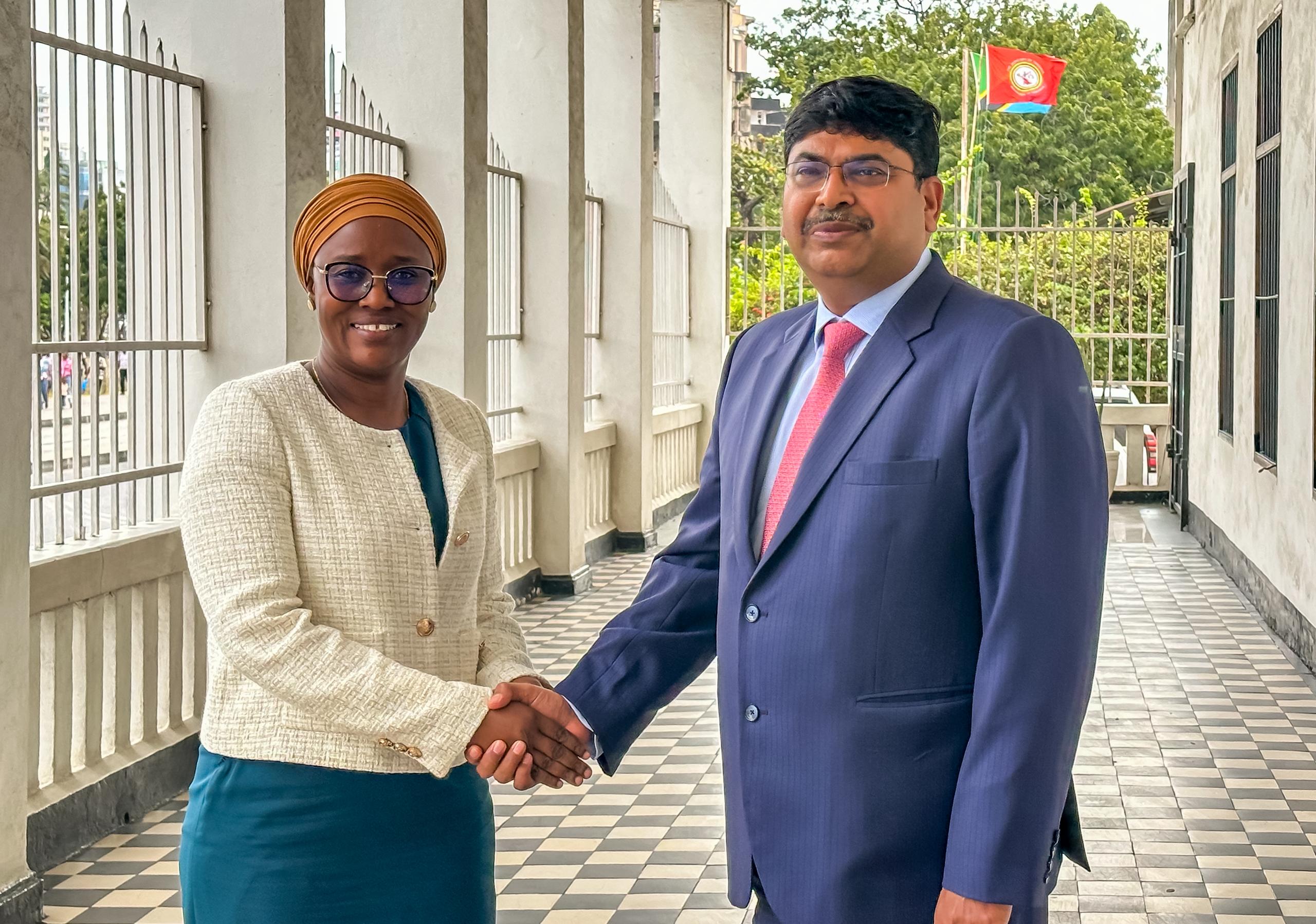 H.E. Mr. Bishwadip Dey, High Commissioner of India, met with Dr. Amina S. Msengwa, Statistician General, National Bureau – photo 3