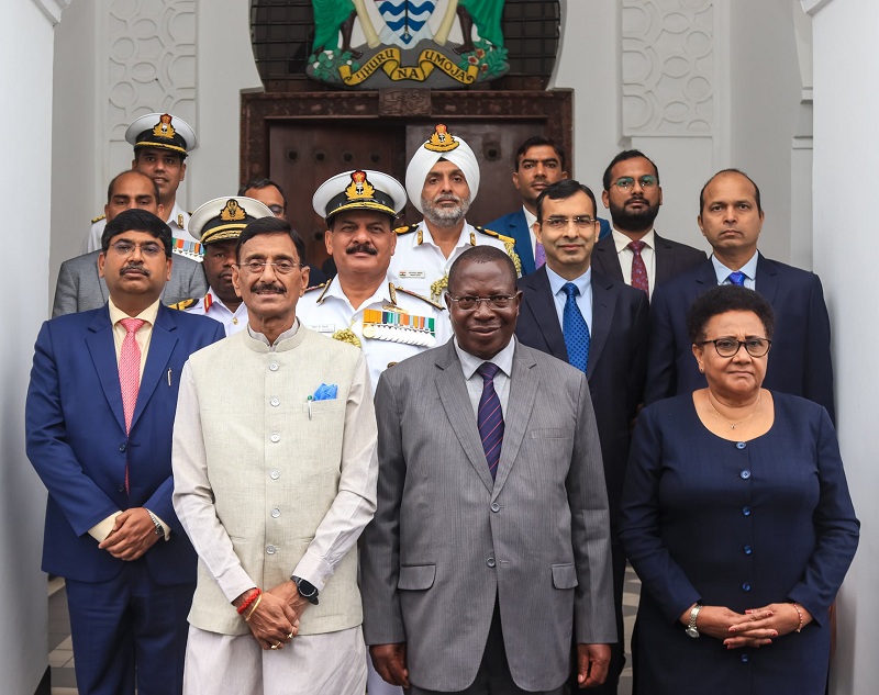 Hon'ble Raksha Rajya Mantri of India Shri Sanjay Seth called on the Vice President of Tanzania Dr. Phillip Isdor Mpango – photo 3