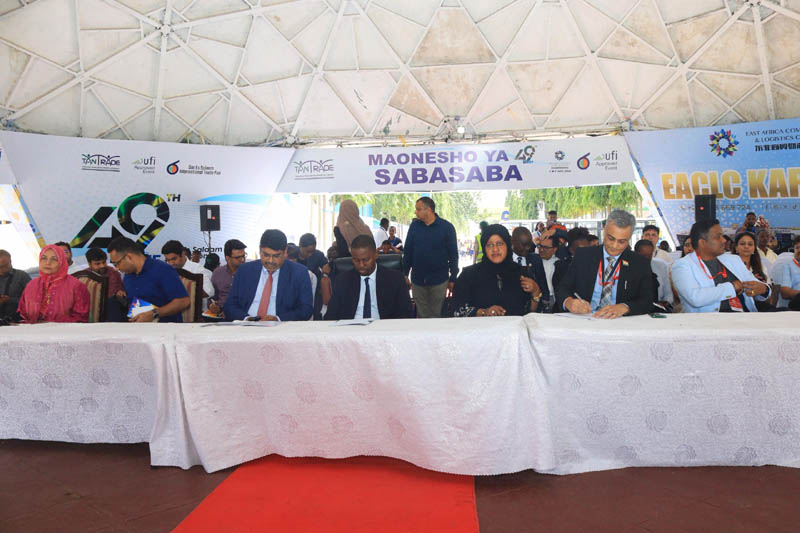 H.E. Mr. Bishwadip Dey, High Commissioner of India, attended the India Day (Haryana) at 49th DITF (Saba Saba) along with – photo 6