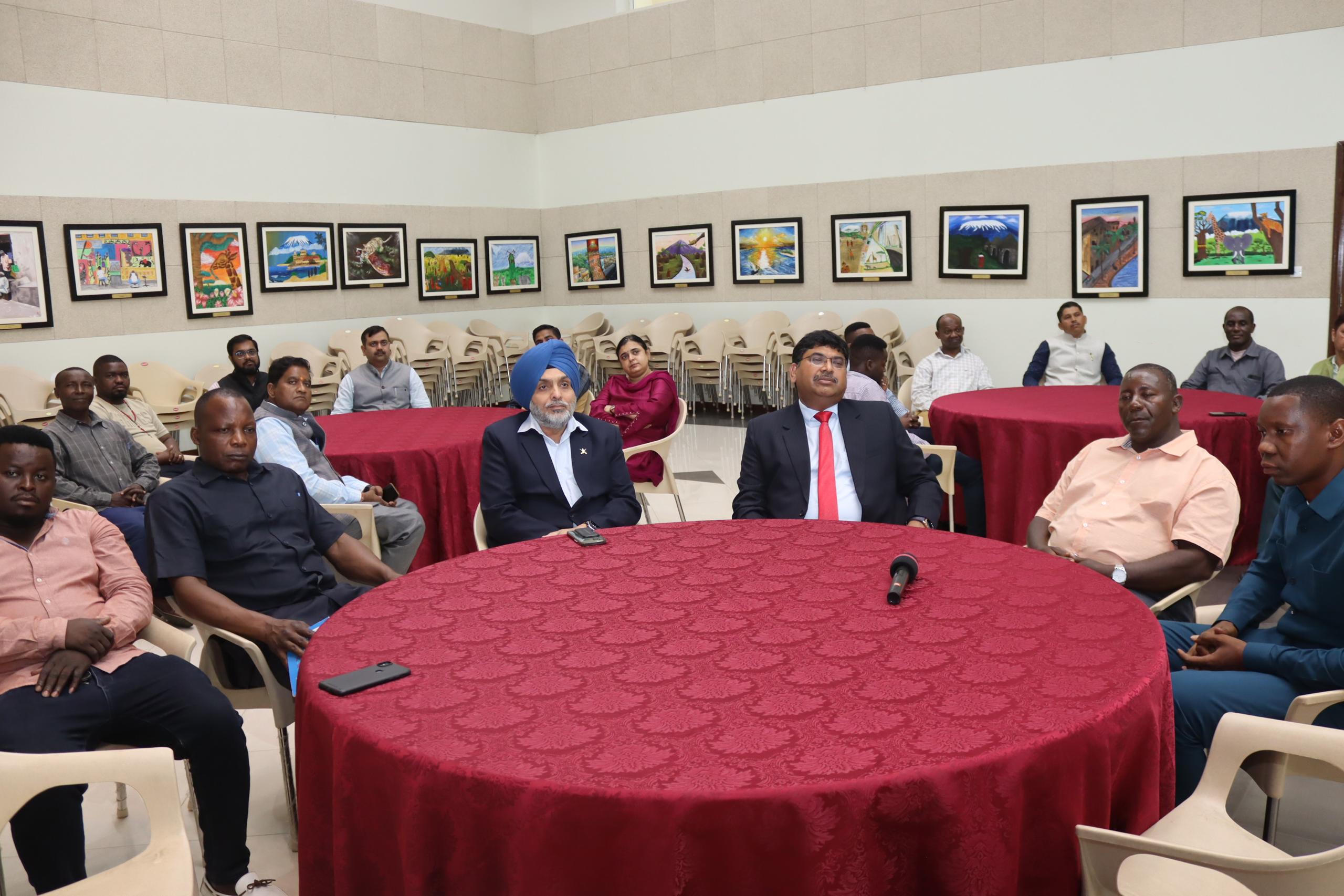 The� members of High Commission of India in Dar es Salaam welcome together the New Year 2026 (01 January 2026) – photo 5