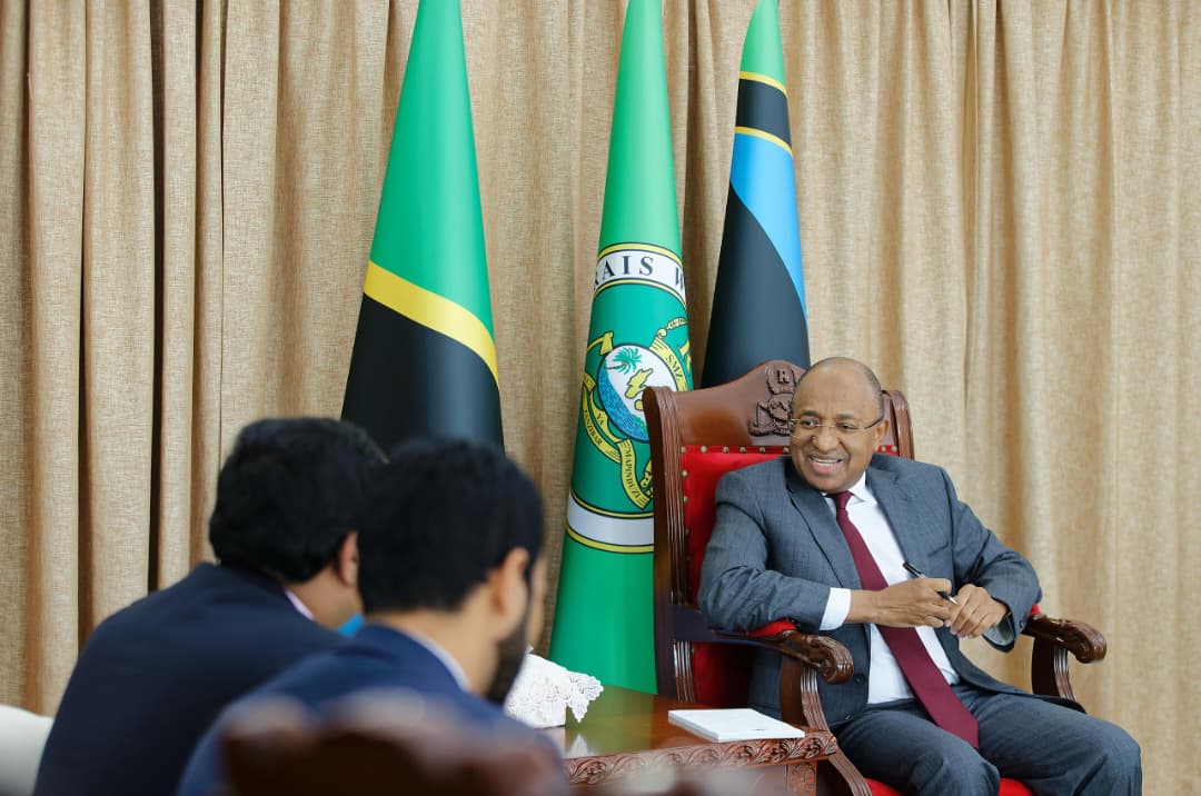 President H.E. Dr. Hussein Ali Mwinyi received the High Commissioner of India to Tanzania, H.E. Bishwadip Dey, at the St – photo 2