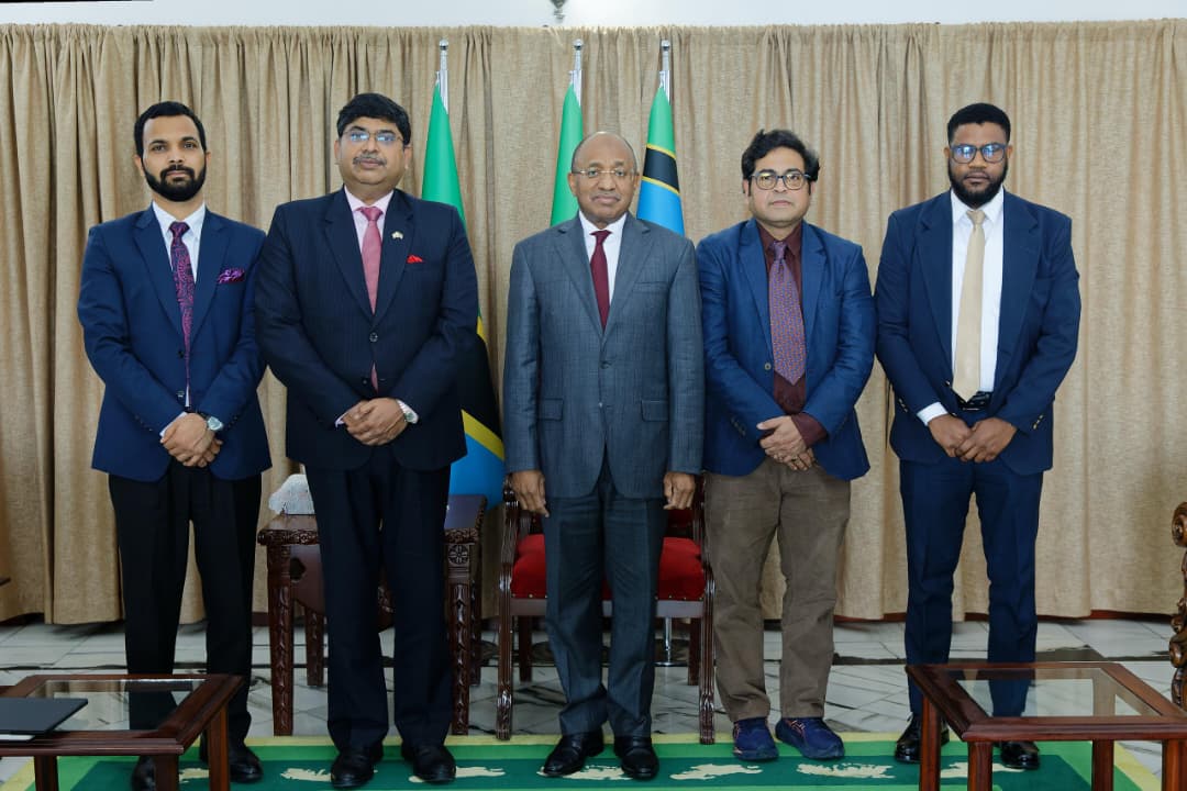 President H.E. Dr. Hussein Ali Mwinyi received the High Commissioner of India to Tanzania, H.E. Bishwadip Dey, at the St – photo 5