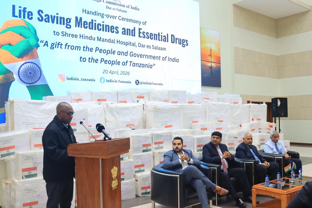 High Commission of India in Dar es Salaam handed-over two tonnes of life saving drugs and essential medicines to Shre Hi – photo 6