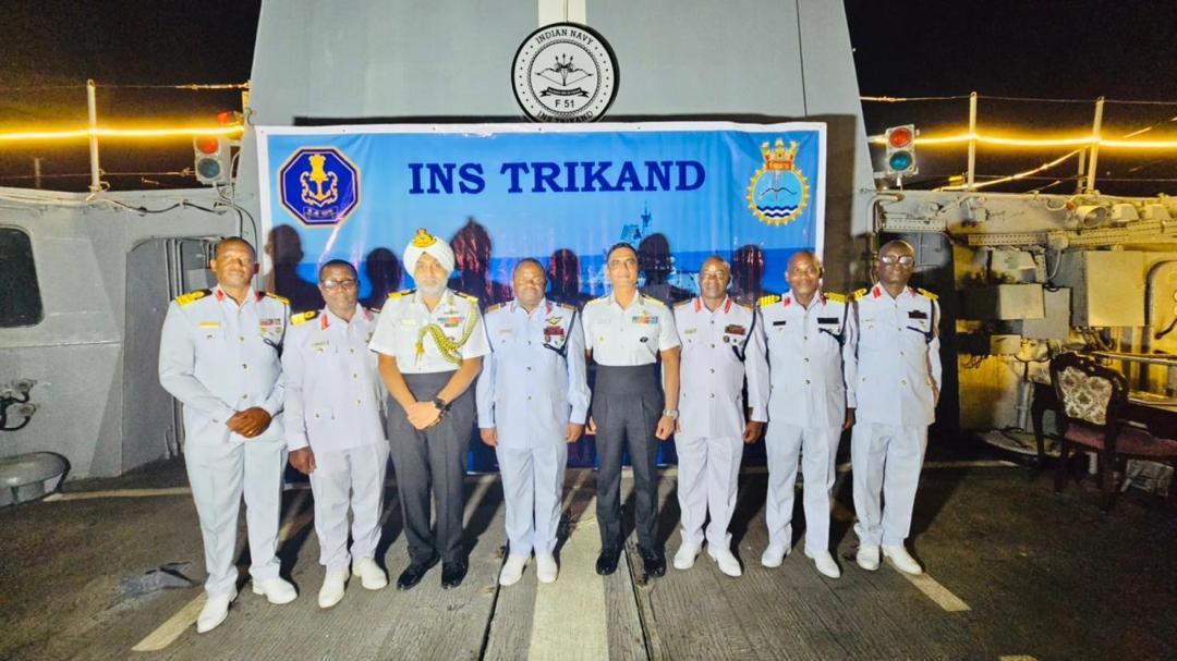 Deck reception onboard INS Trikand (05 April 2026) – photo 3