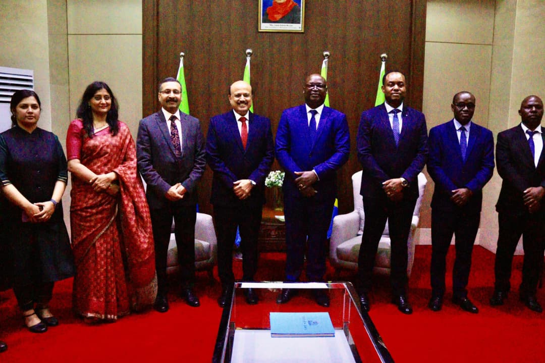 Shri Rajesh Agrawal, Commerce Secretary of India called on H.E. Dennis Lazaro Londo,�Deputy Minister of Trade and Indust – photo 3