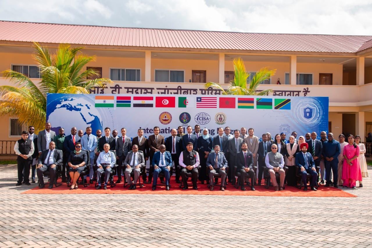 Inauguration of Global Certification Course on Data Science, AI/ML & Cybersecurity Audit by�Office of the Comptroller an – photo 2