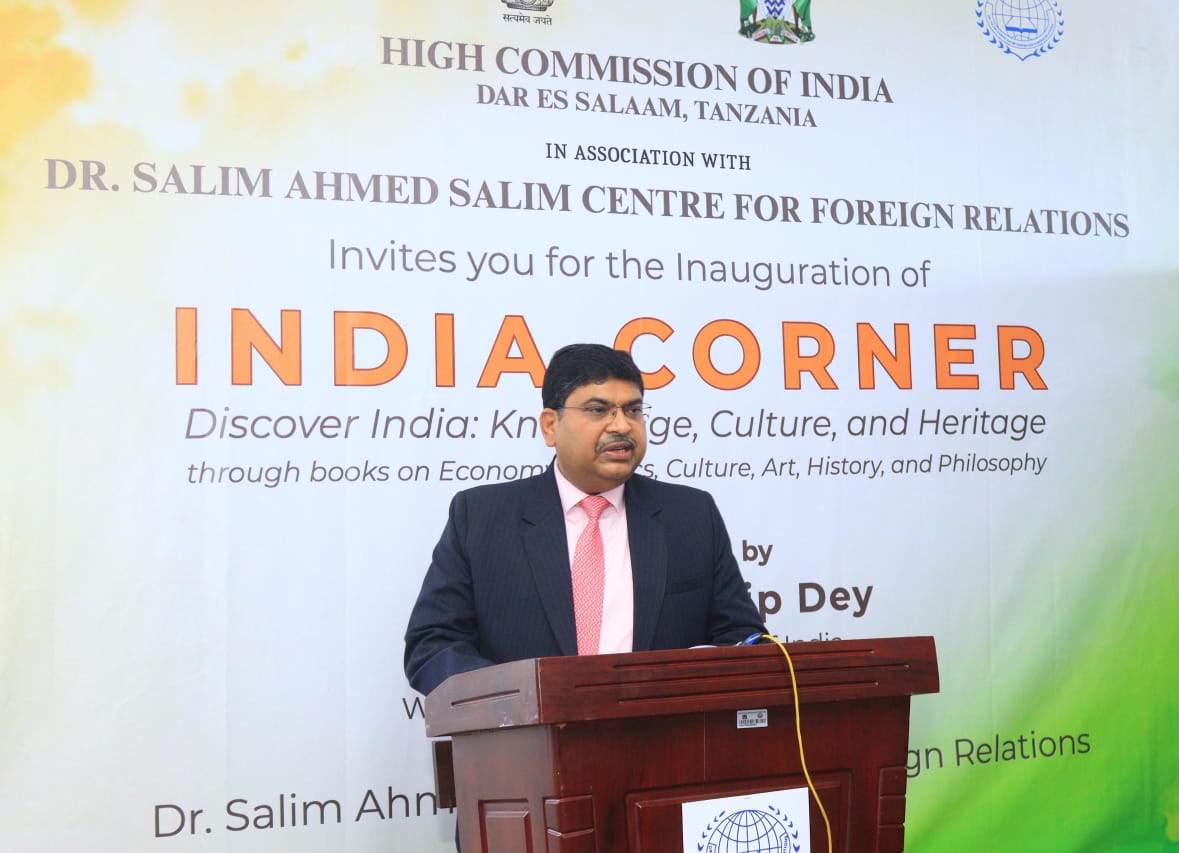 High Commission of India inaugurated the India Book Corner at the Salim Ahmed Salim Centre for Foreign Relations (CFR), – photo 3