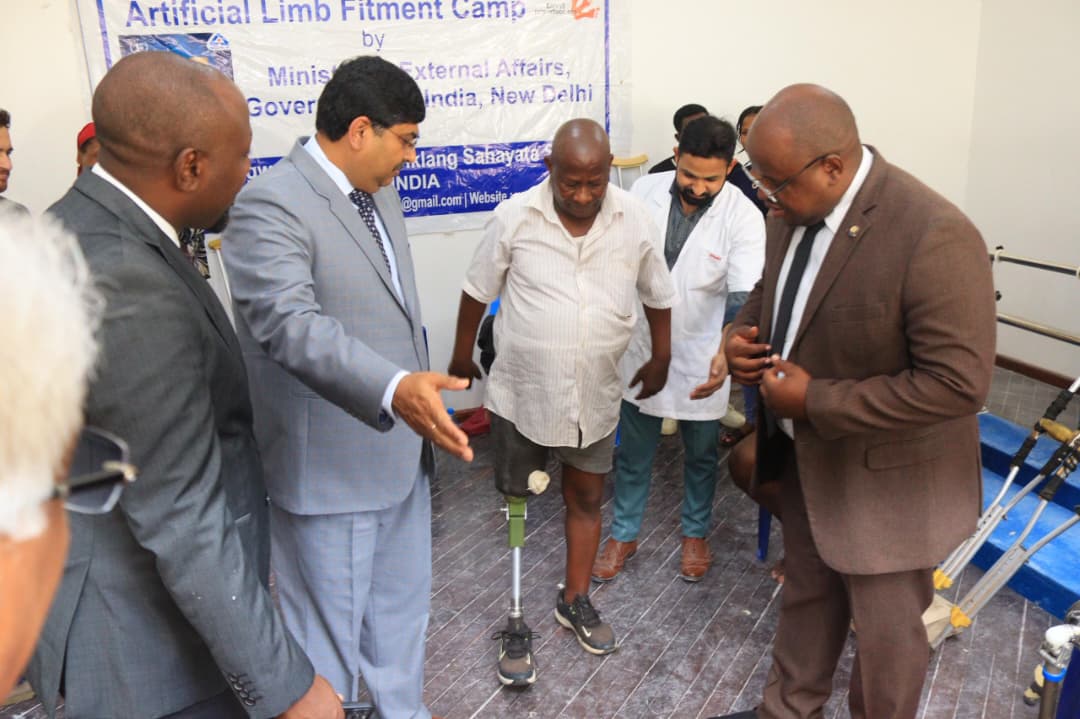H.E. Dr. Ng'waru Jumanne Maghembe (MP), Hon. Deputy Minister of Foreign Affairs and East African Cooperation, visited th – photo 3