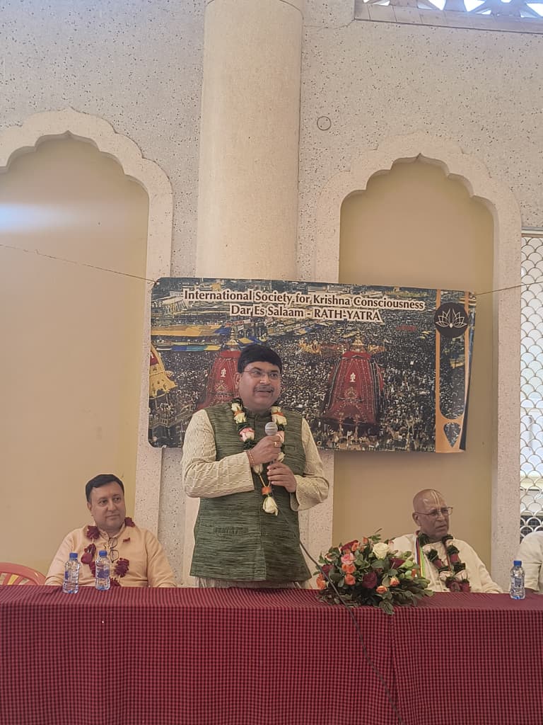 H.E. Bishwadip Dey, High Commissioner of India to Tanzania participated in the Lord Jagannath Rath Yatra organized by IS – photo 4